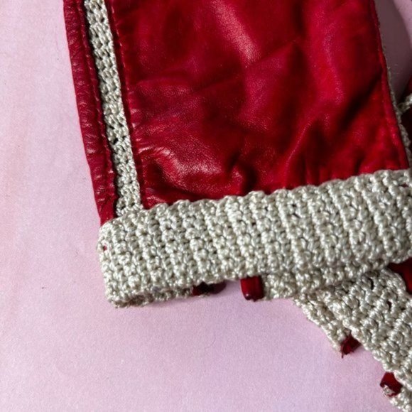 Bloomingdale's Knit Crochet Leather Driving Gloves - Picture 3 of 8